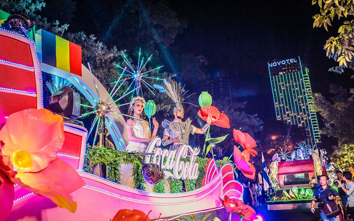 Đắm Chìm Trong Lễ Hội Carnival Đường Phố DIFF 2019 Tại Đà Nẵng